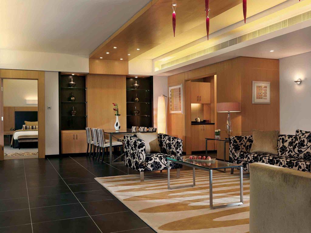 Hala Arjaan By Rotana, Deluxe Hotel Apartments Abu Dhabi Rum bild