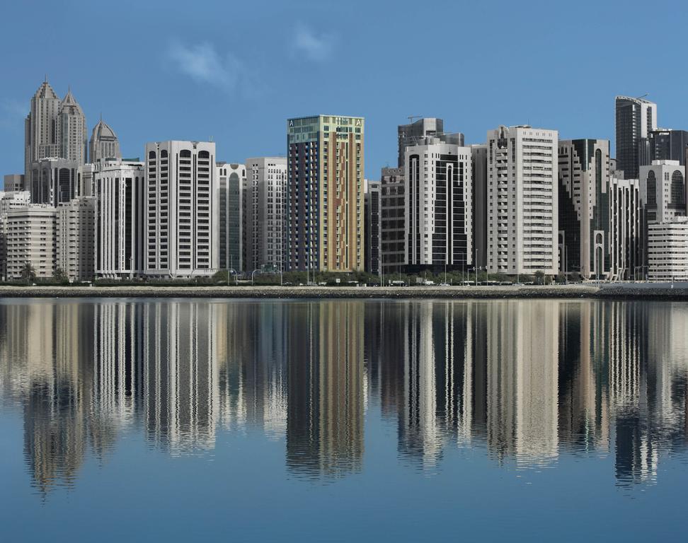 Hala Arjaan By Rotana, Deluxe Hotel Apartments Abu Dhabi Exteriör bild