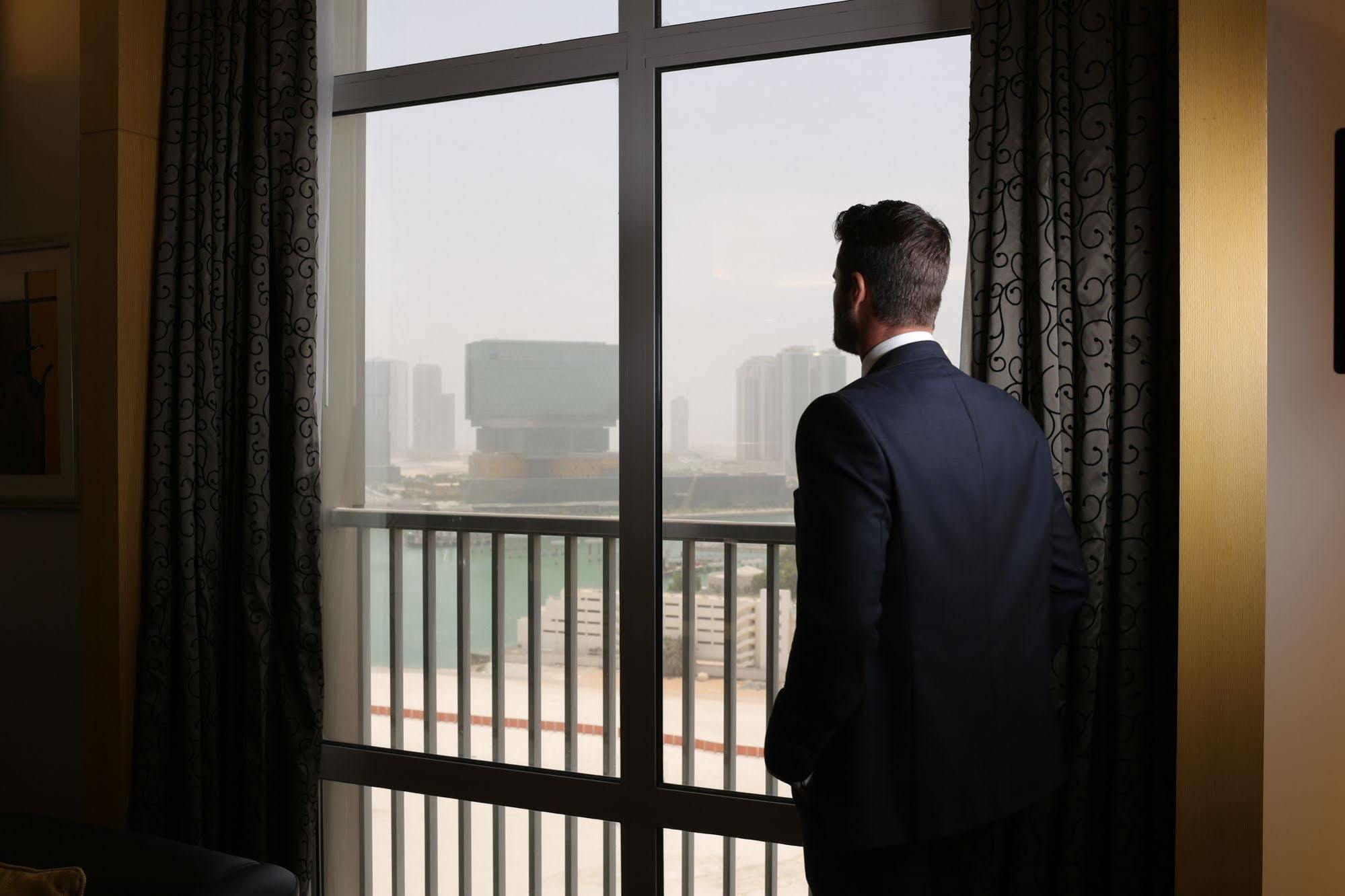 Hala Arjaan By Rotana, Deluxe Hotel Apartments Abu Dhabi Exteriör bild